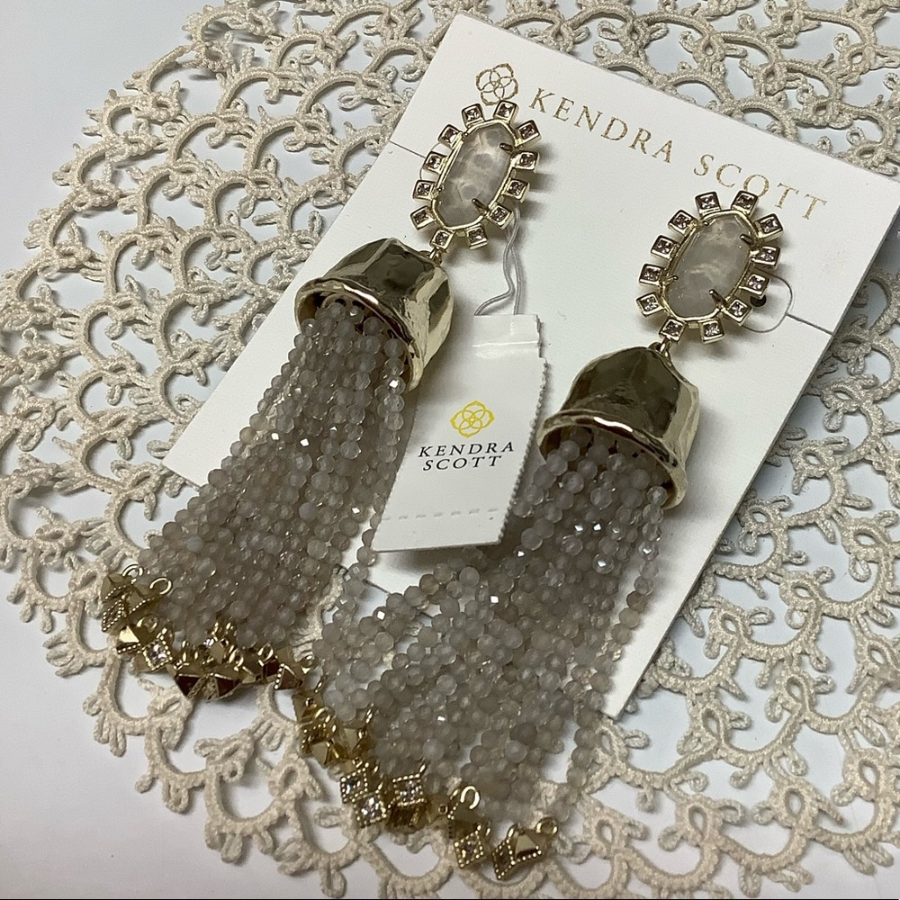 🌸Kendra Scott Decker Tassel Earrings